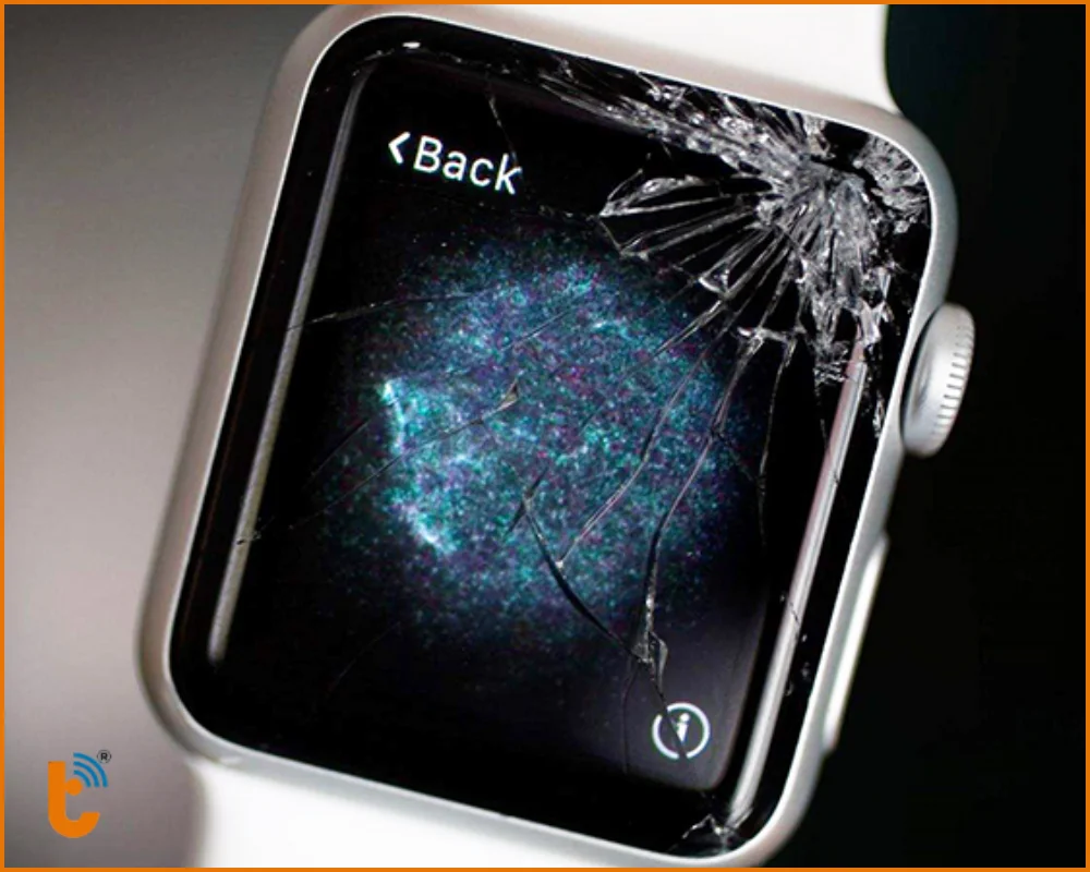 Dấu hiệu Apple Watch bị vỡ mặt kính ngoài chỉ cần ép kính