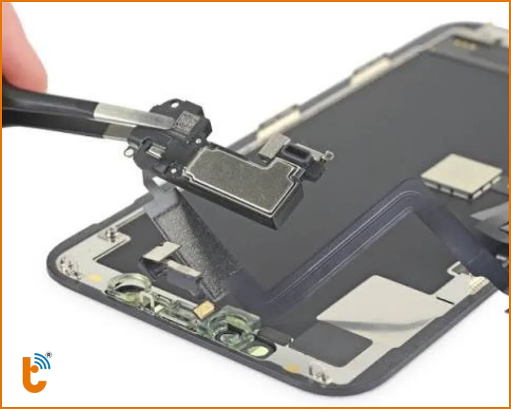 Thay Mic iPhone Xs Max chính hãng tại Thành Trung Mobile