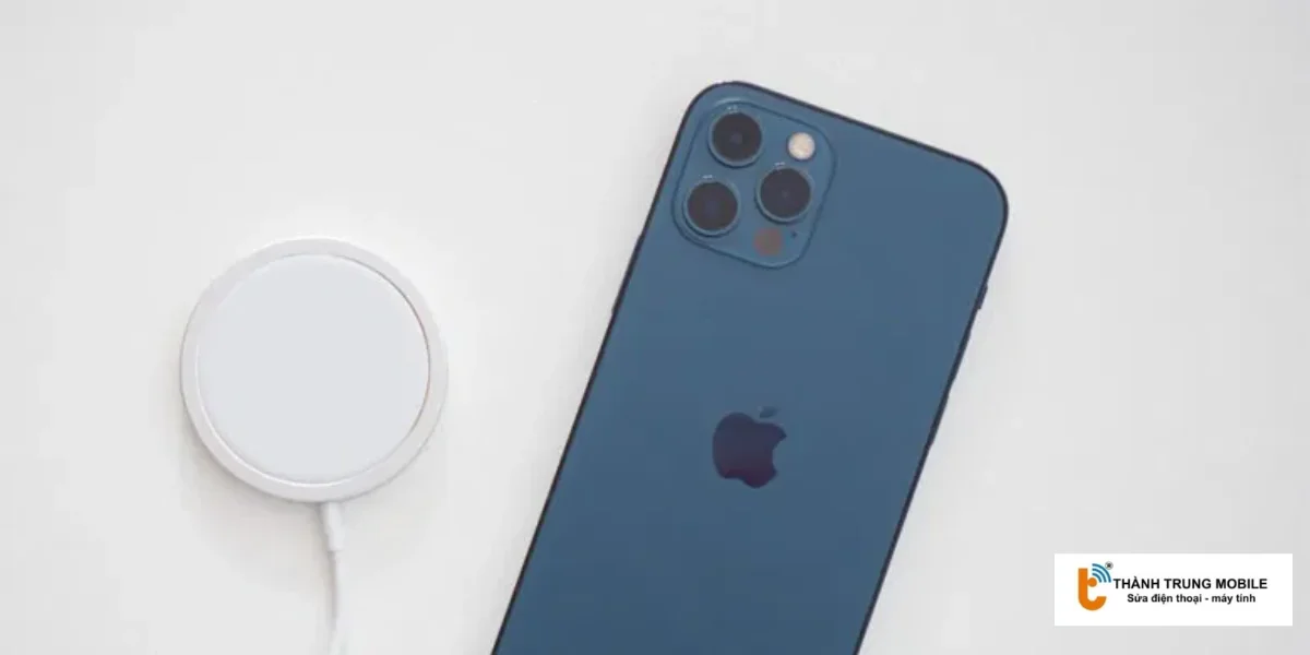 Các lựa chọn sạc trên iPhone 12 Pro Max