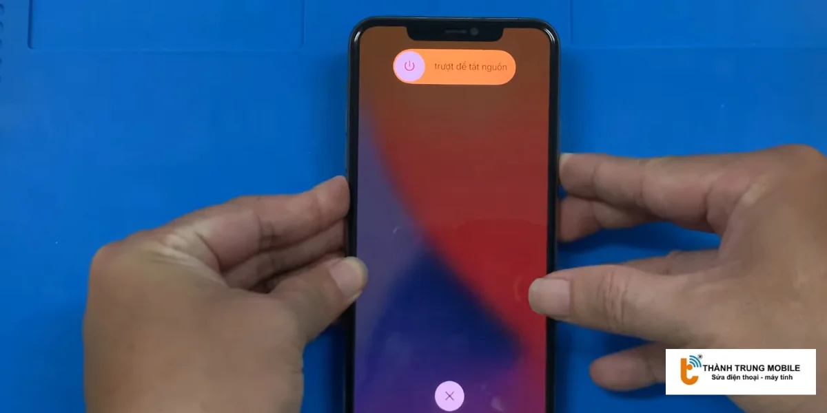 Cách mở nguồn iPhone 12 khi bị tắt đột ngột đơn giản nhất