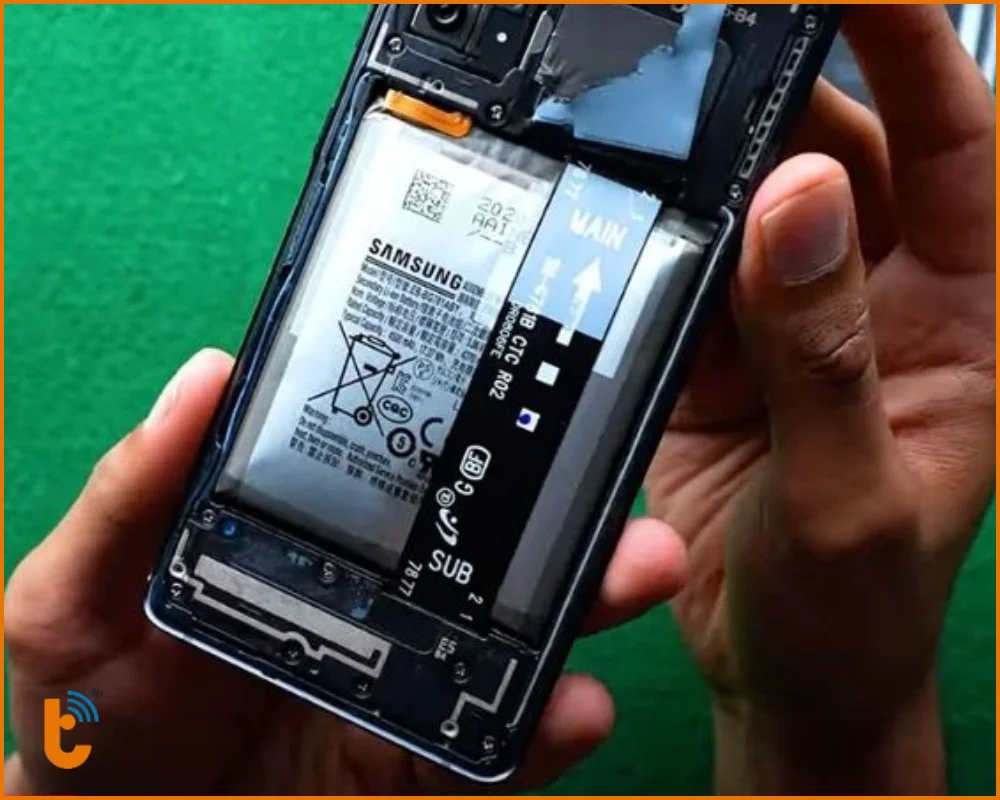 Dấu hiện cần thay pin Samsung Z Flip 2