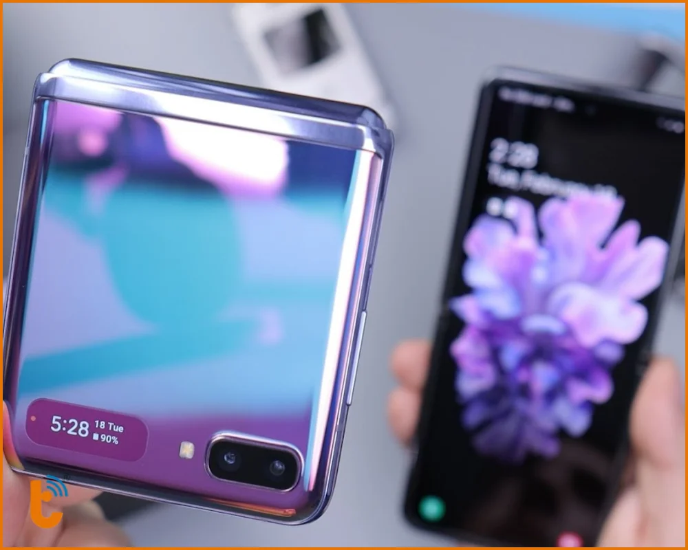 Dấu hiệu bạn cần thay kính lưng Samsung Galaxy Z Flip 2 mới