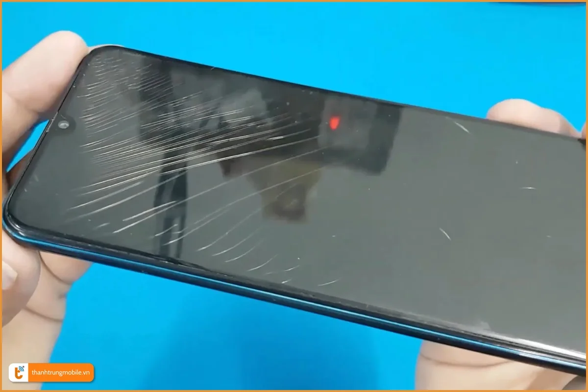 Dấu hiệu cần thay màn hình Samsung Galaxy M01