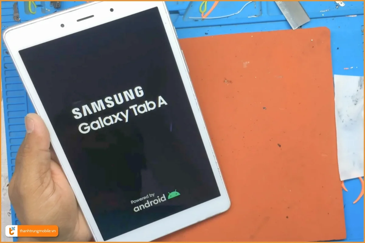 ép kính Samsung Tab A 8.0