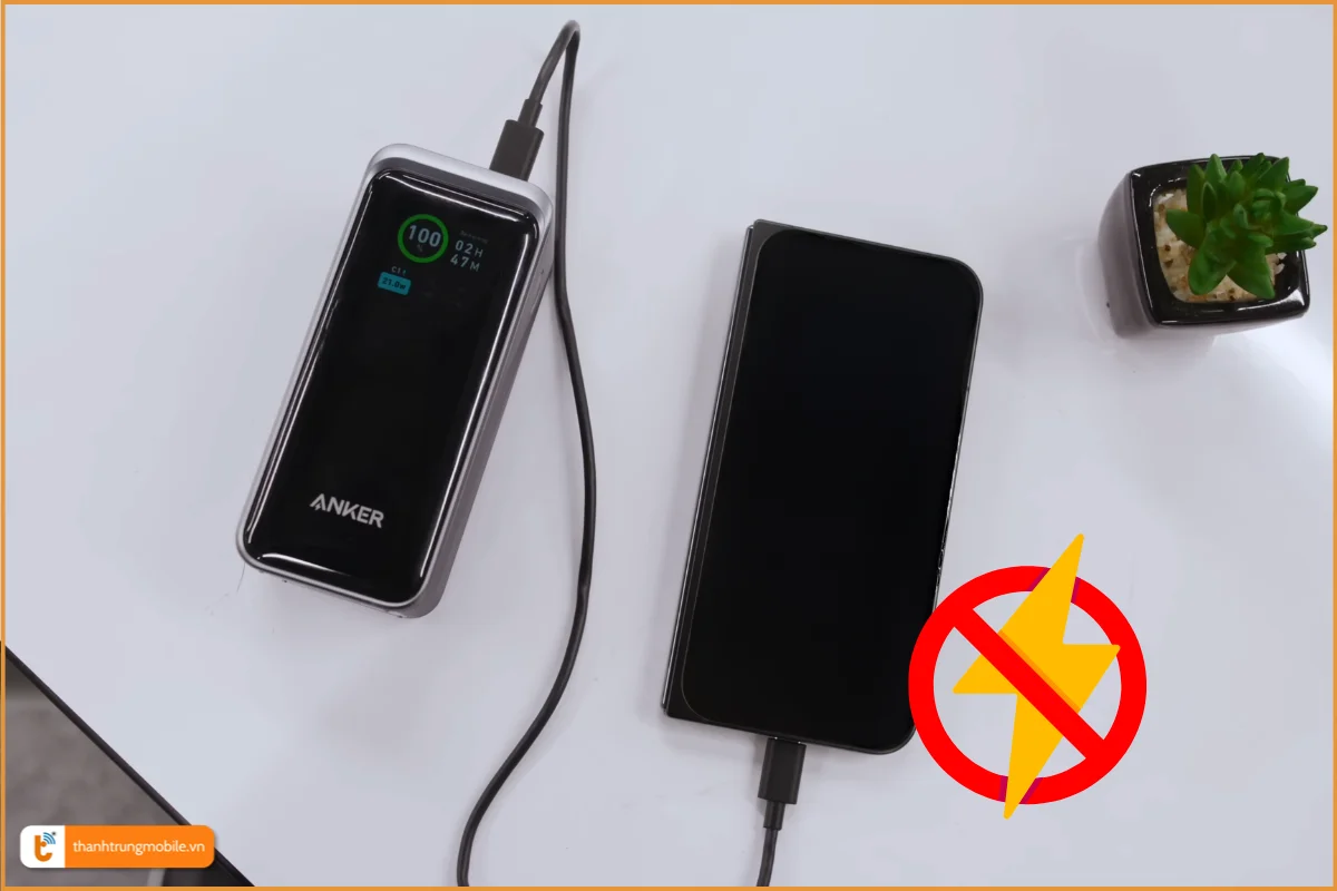 Google Pixel 9 Pro Fold lỗi không nhận sạc