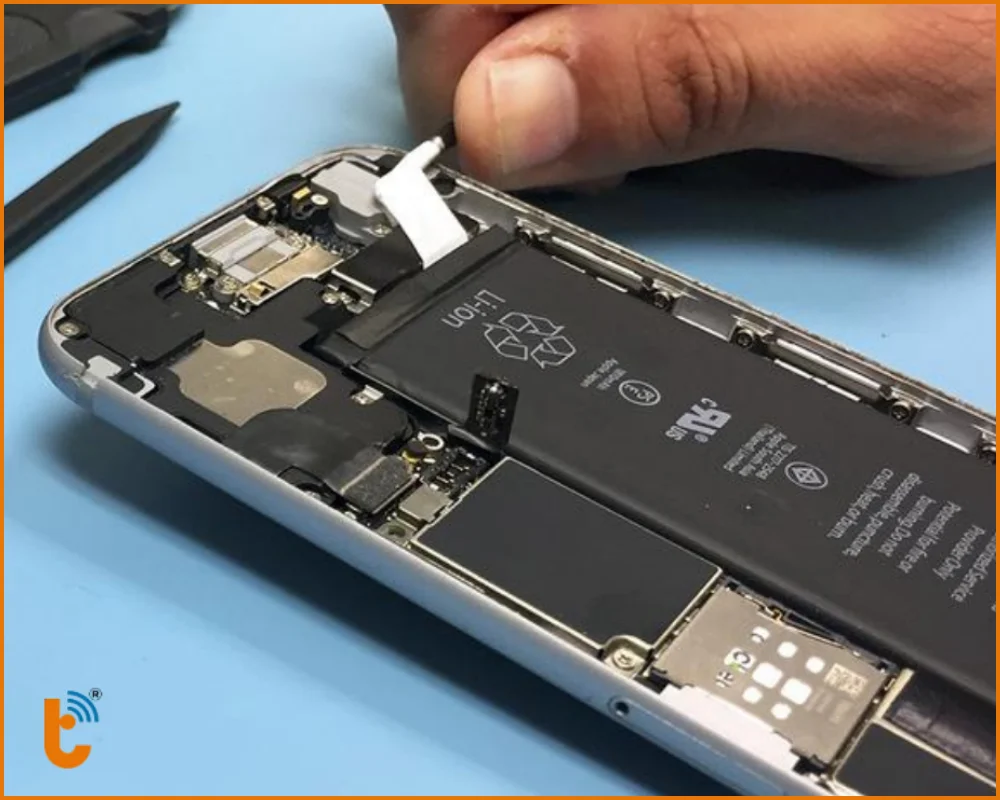 Hãy hỏi rõ chính sách bảo hành trước khi thay pin Vmas tại cửa hàng