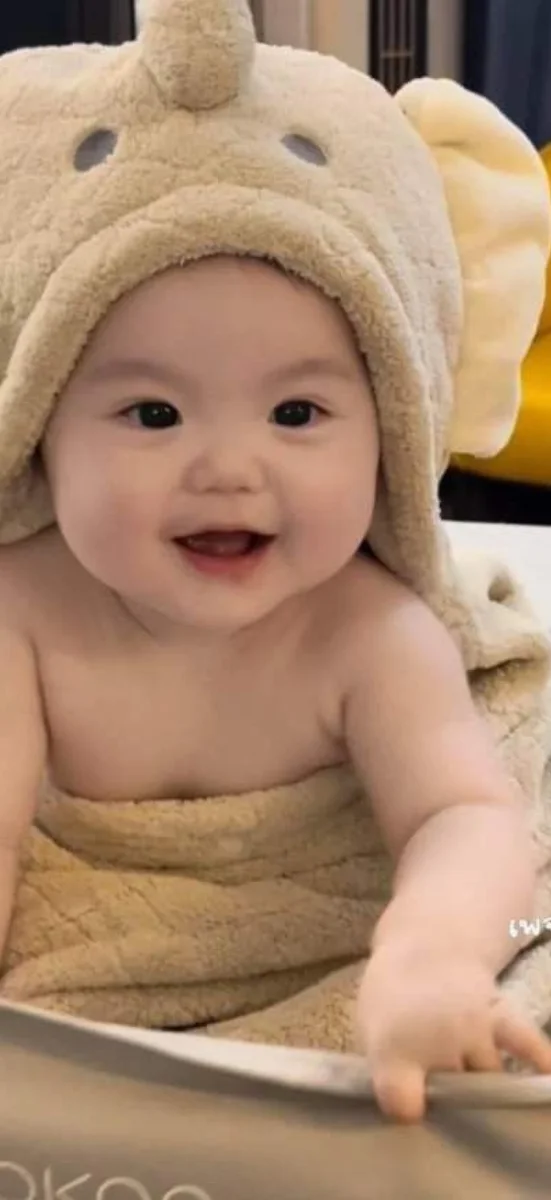 Hinh-nen-be-gai-so-sinh-de-thuong (15)