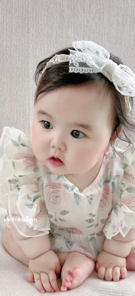 Hinh-nen-be-gai-so-sinh-de-thuong (37)