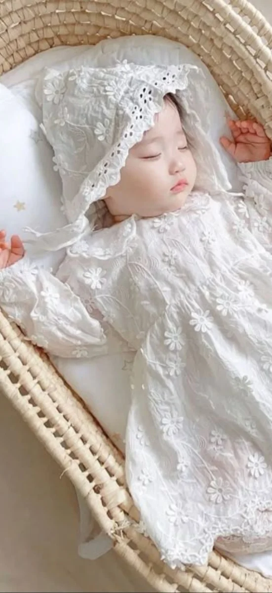 Hinh-nen-be-gai-so-sinh-de-thuong (4)