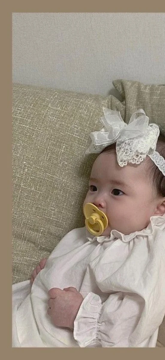 Hinh-nen-be-gai-so-sinh-de-thuong (44)