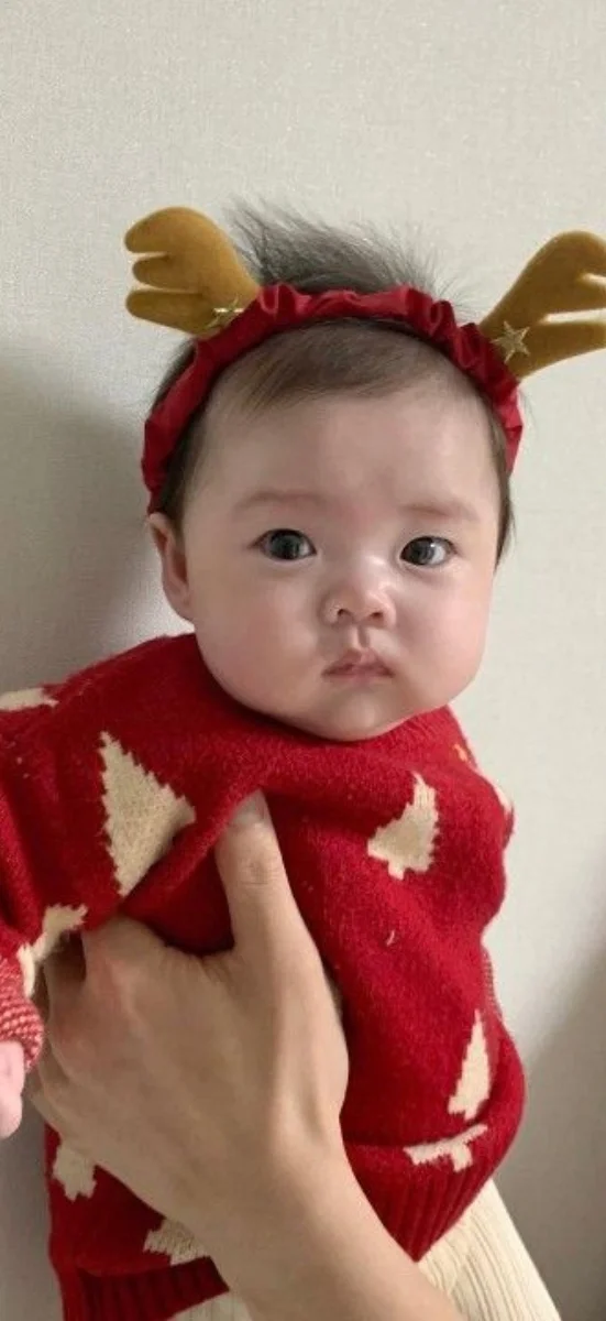 Hinh-nen-be-gai-so-sinh-de-thuong (49)