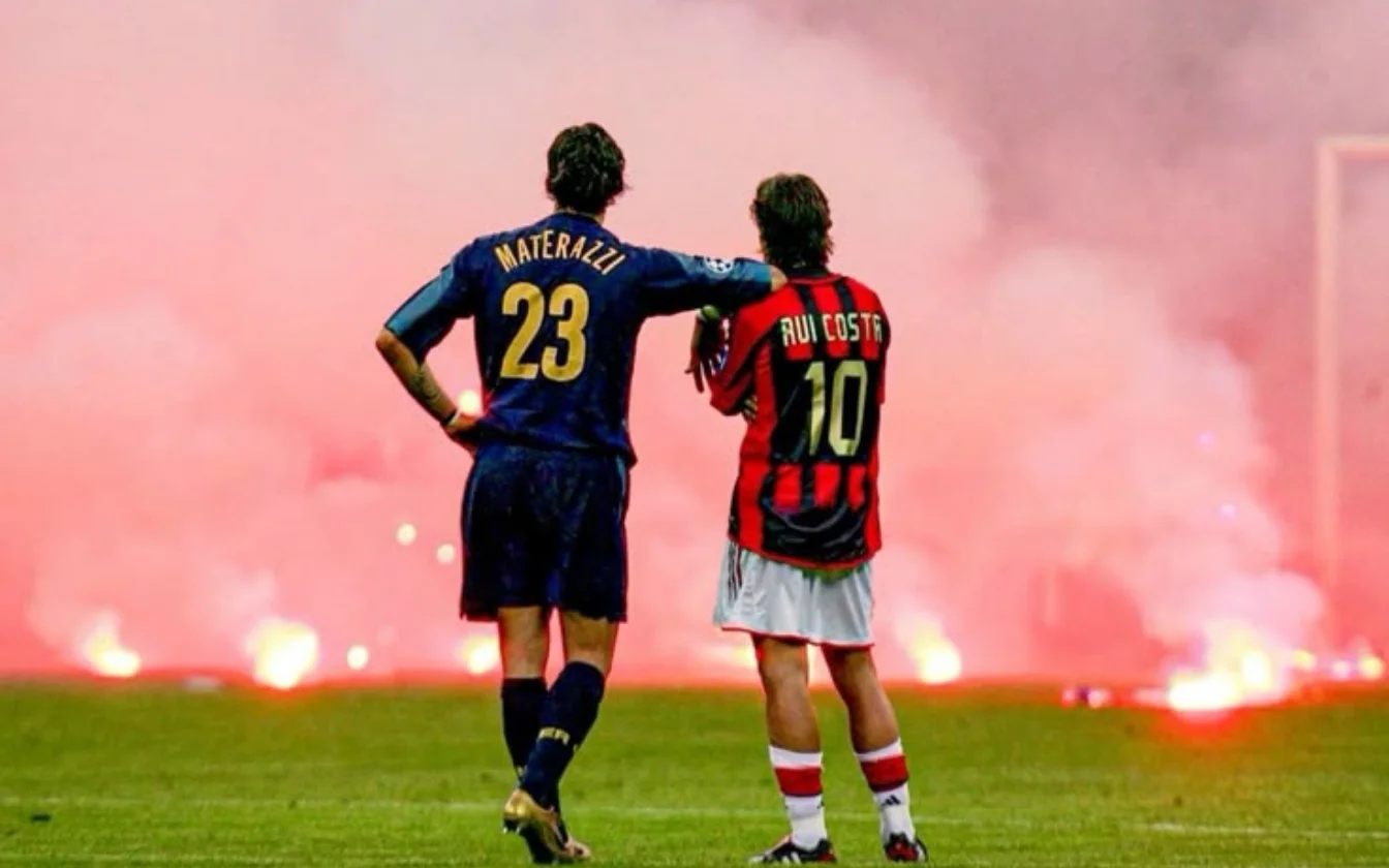 hinh-nen-bong-da-4K-cho-dien-thoai-1