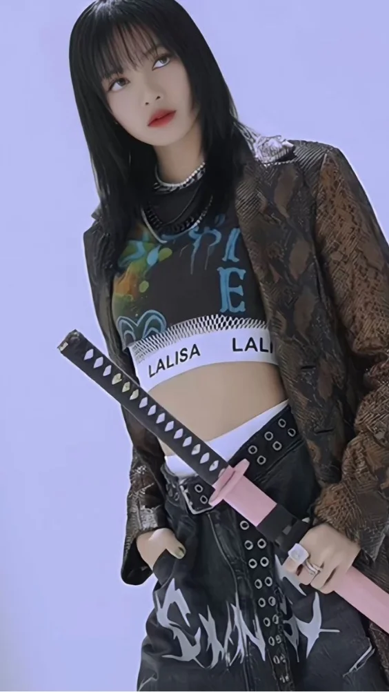 Hinh-nen-Lisa-Blackpink (14)