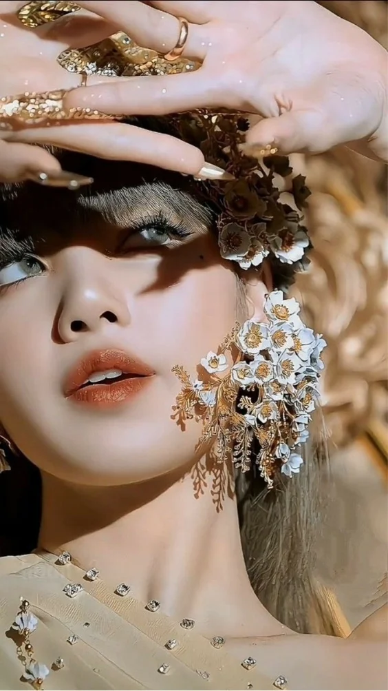 Hinh-nen-Lisa-Blackpink (9)