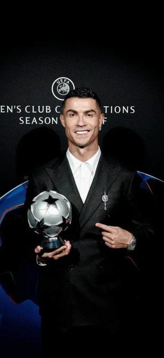 Hinh-nen-Ronaldo (40)