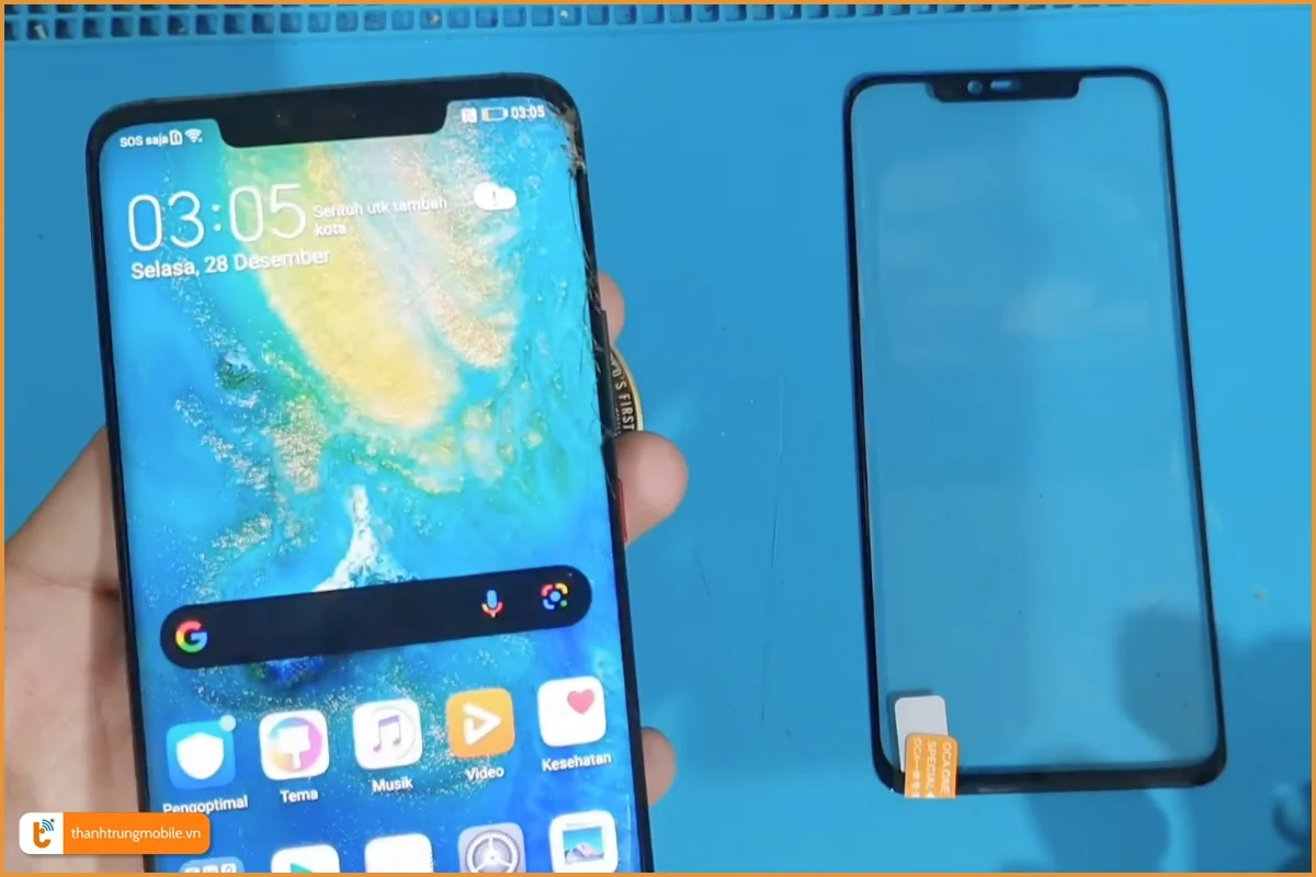 Huawei Mate 20 Pro nứt vỡ mặt kính