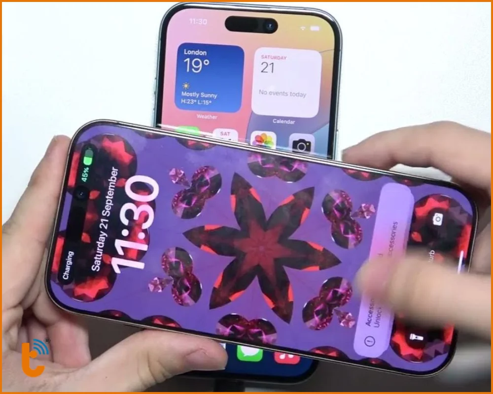 iPhone chỉ thực sự chia sẻ pin từ thế hệ iPhone 15 trở lên