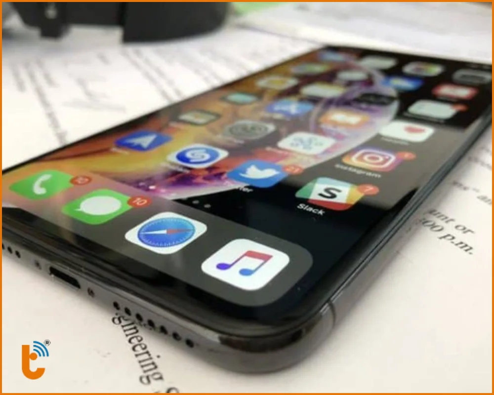 Kính zin sẽ có lớp phủ Nano xịn, vuốt trơn tuột và màn hình trong vắt