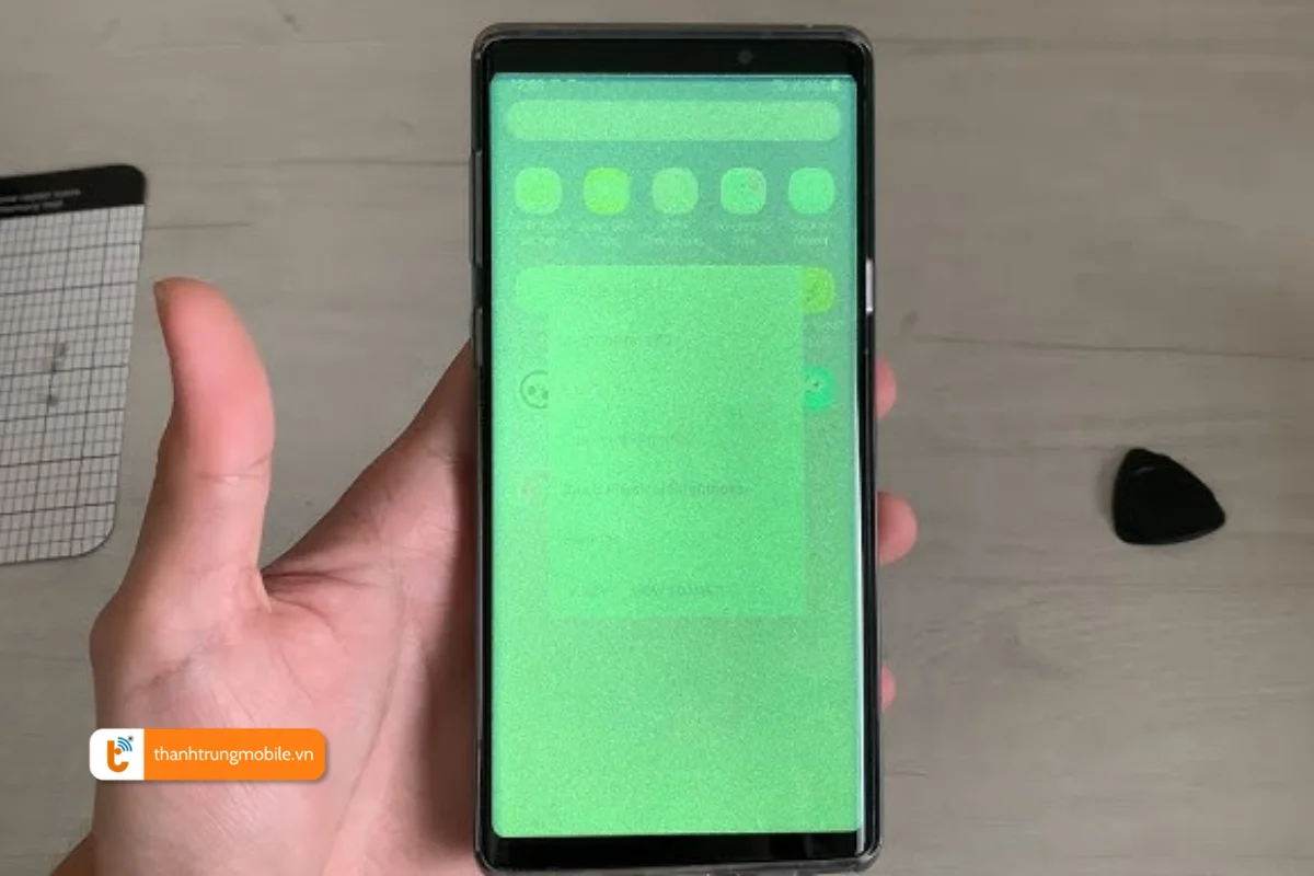 màn hình samsung bị ám xanh