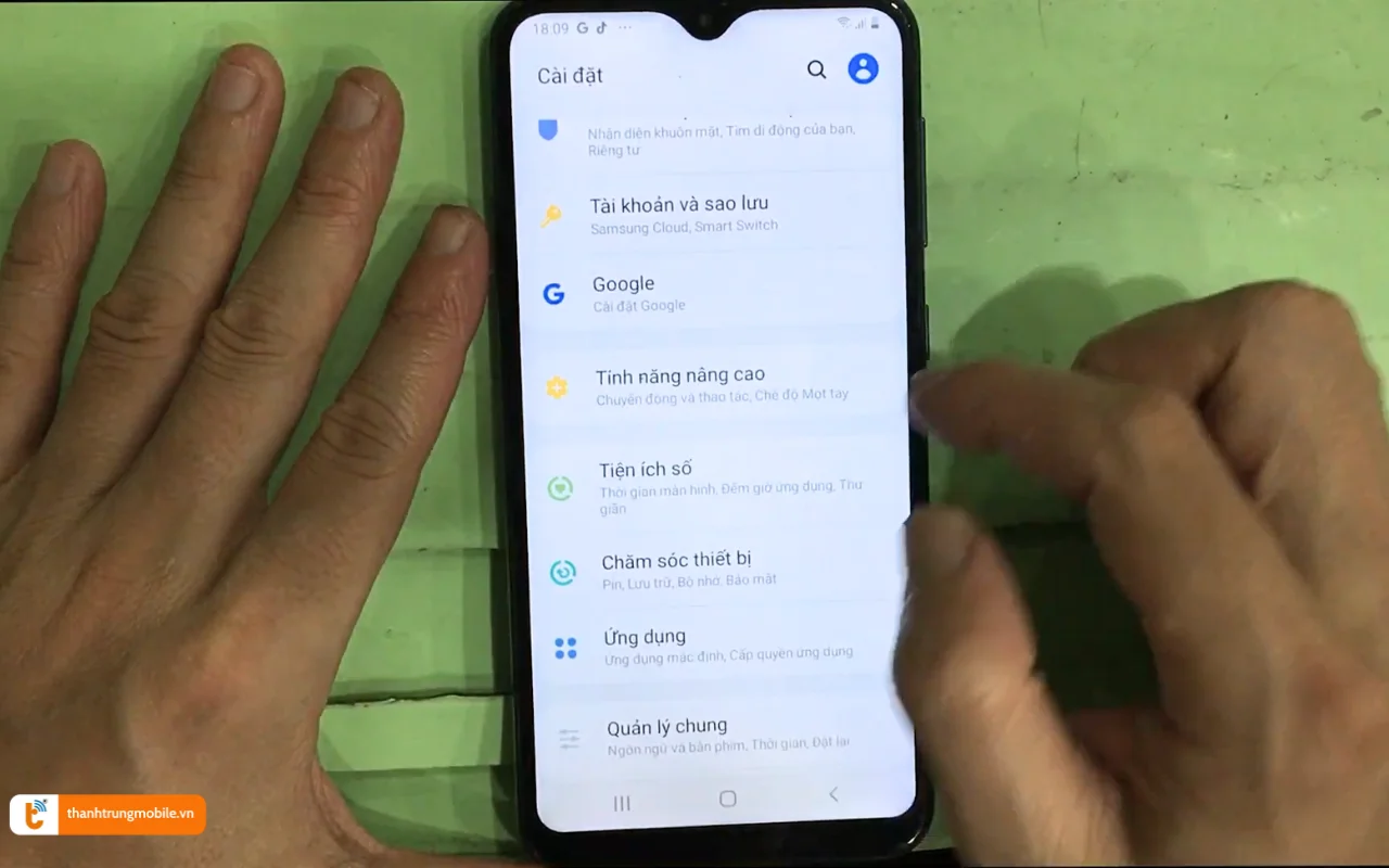 Mở khóa mạng Samsung Galaxy M13