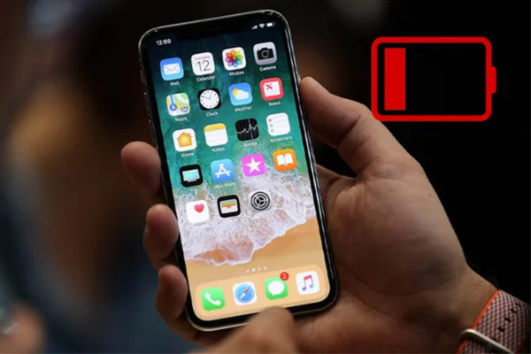 nguyen-nhan-iphone-khong-len-man-hinh-la-Pin-het-sach-hoac-pin-bi-loi