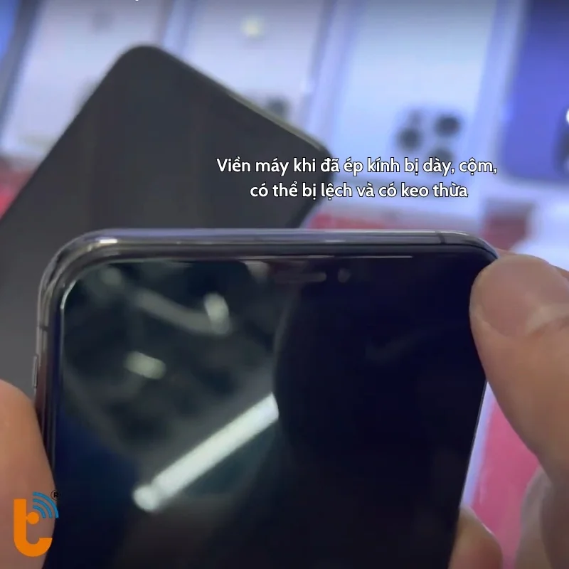 nhan-biet-iphone-ep-kinh-qua-vien-may-1