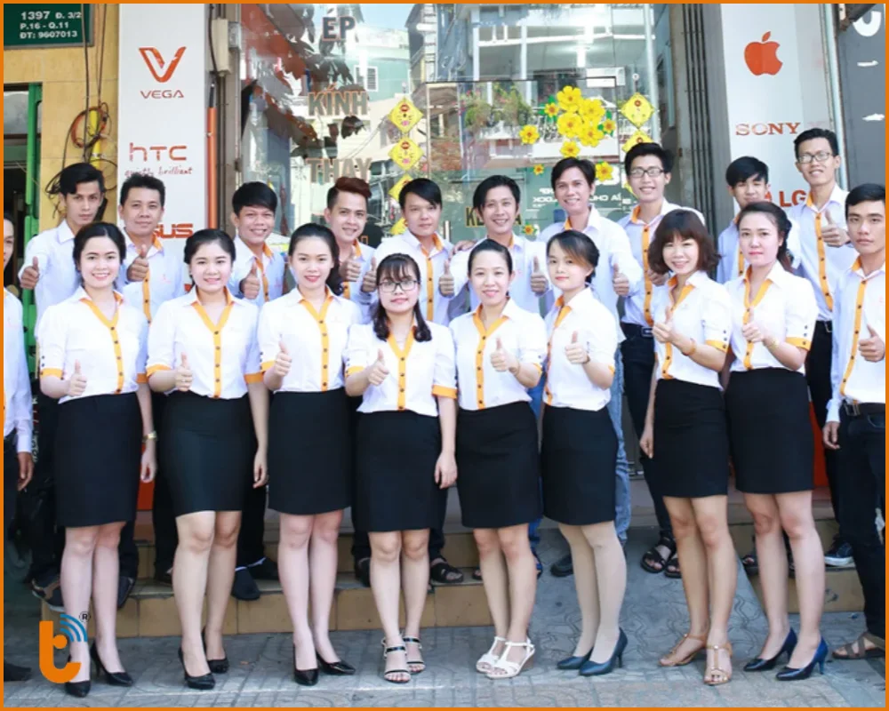 Nhân viên Thành Trung Mobile chuyên nghiệp, tận tâm