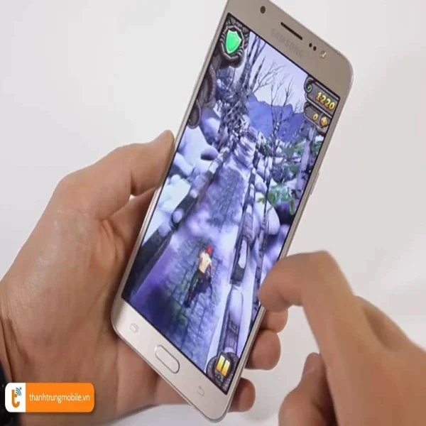 nhung-luu-y-khi-thay-man-hinh-samsung-j7-pro-j7-prime-j7