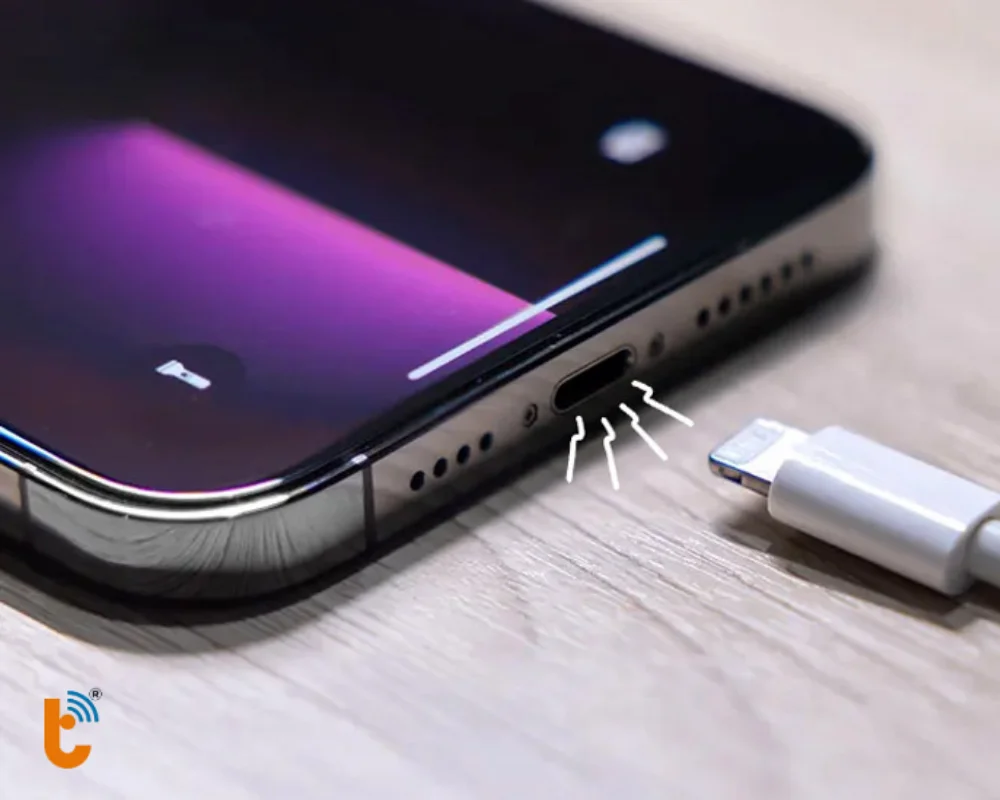 Pin iPhone nhanh hết do sạc/xả không đúng quy trình