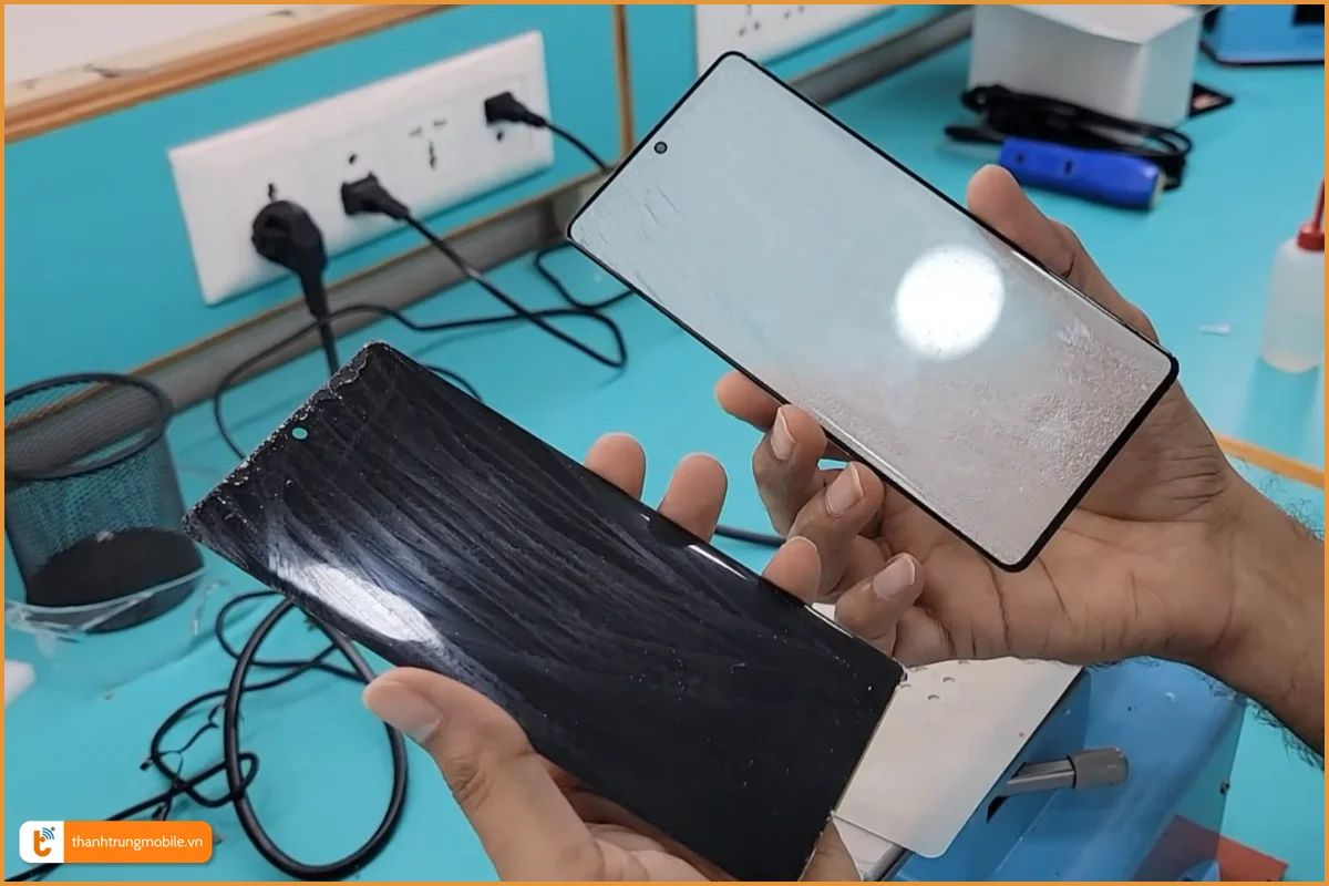 Quy trình ép kính Google Pixel 7 chuyên nghiệp