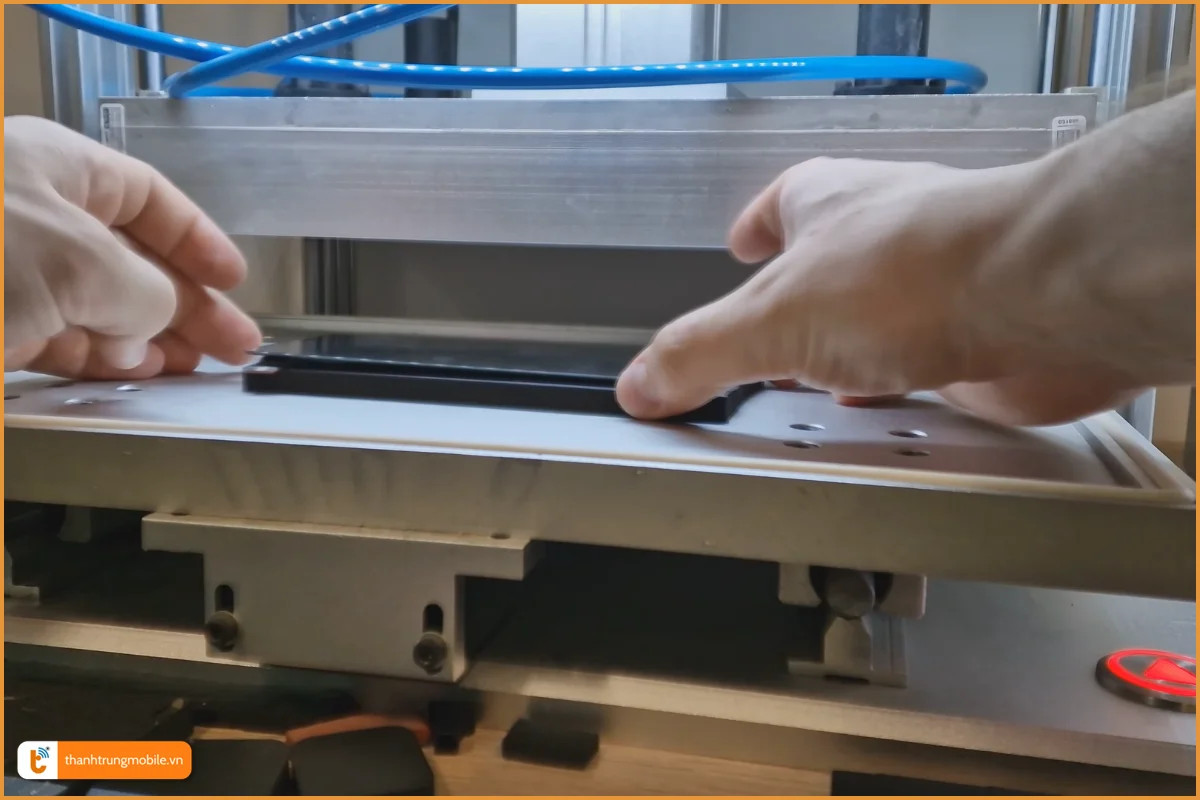 Quy trình ép kính Google Pixel 9A