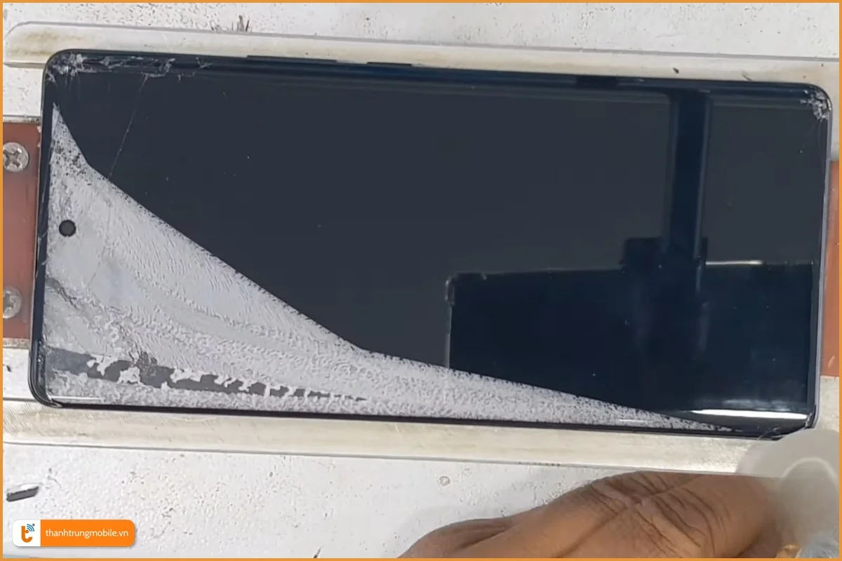 Quy trình ép kính Vivo X90 Pro | X90 Pro+