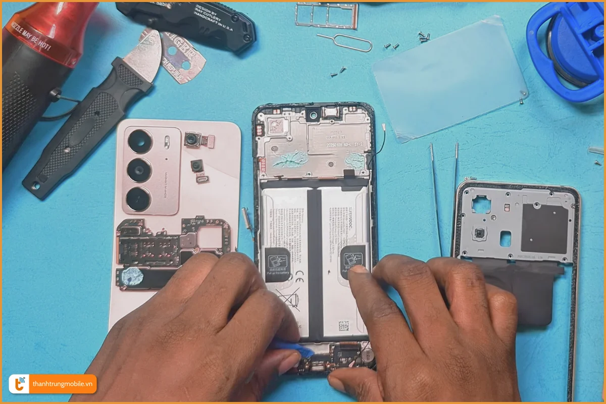 Quy trình thay chân sạc Realme C75X