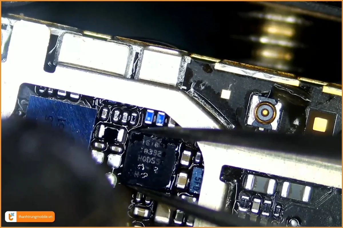 Quy trình thay ic nguồn iPhone 6s Plus