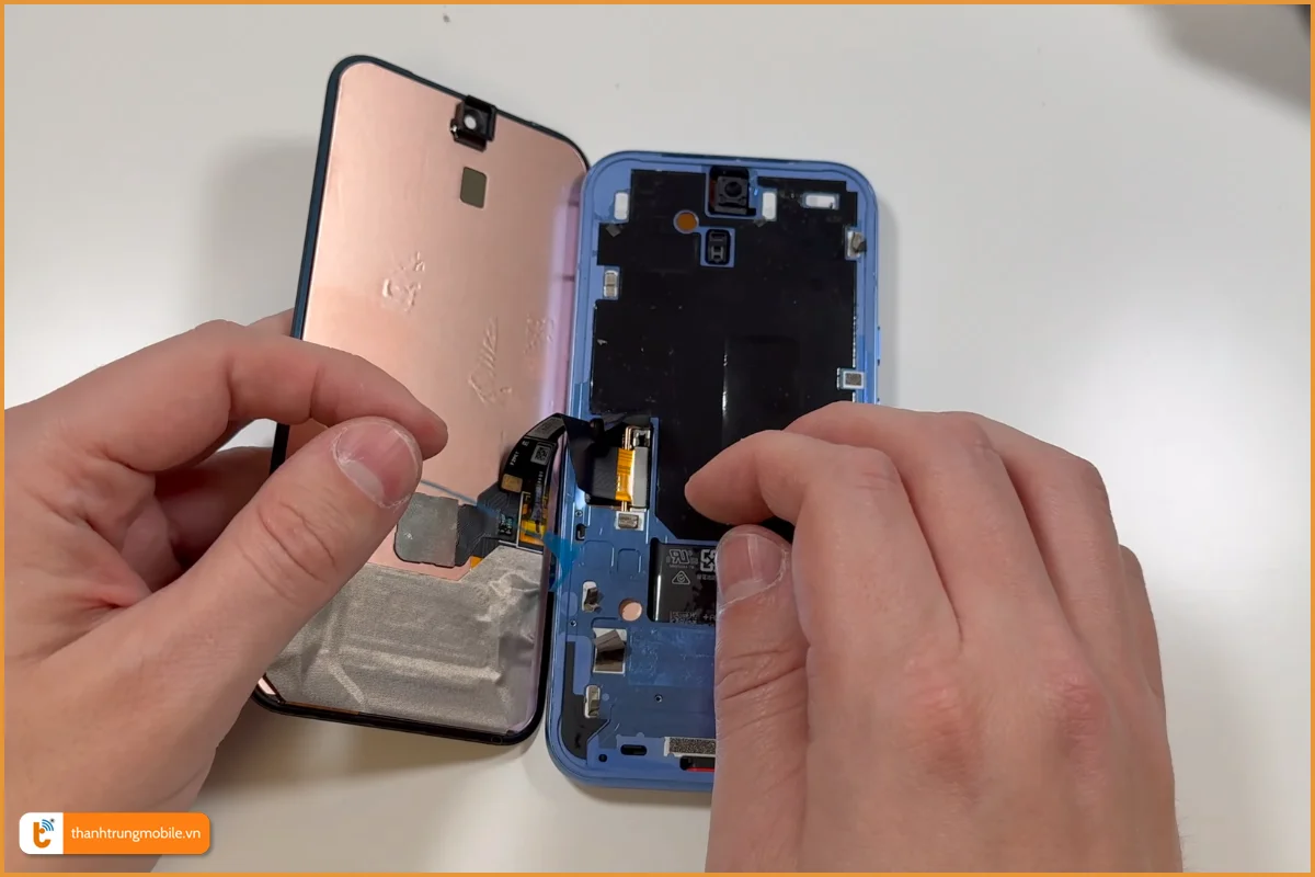 Quy trình thay màn hình Google Pixel 8A