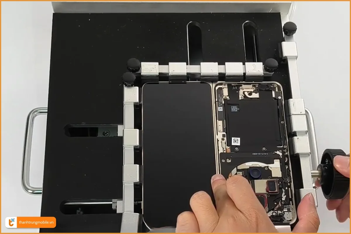 Quy trình thay màn hình OPPO Find N5