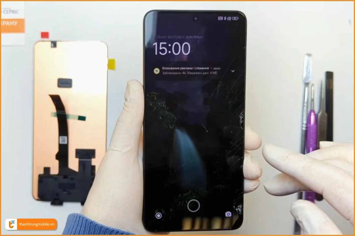 Quy trình thay màn hình POCO X7 Pro