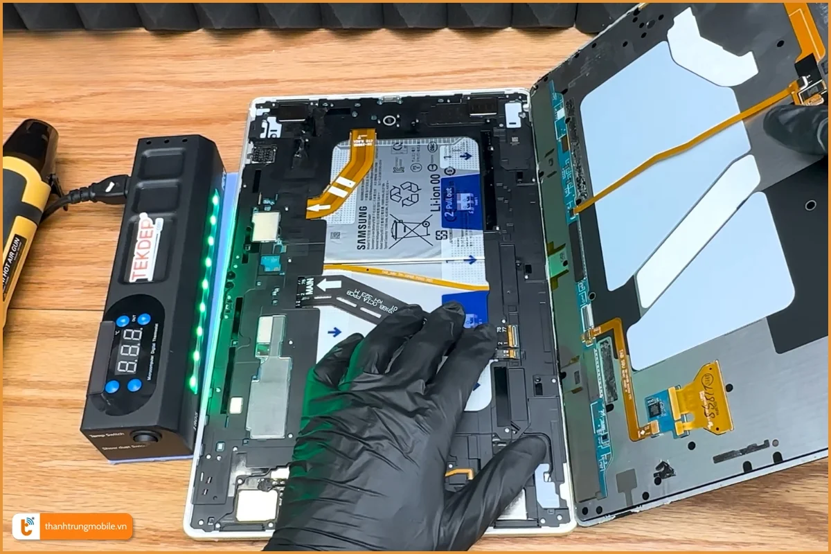 Thay màn hình Galaxy Tab S9 Ultra