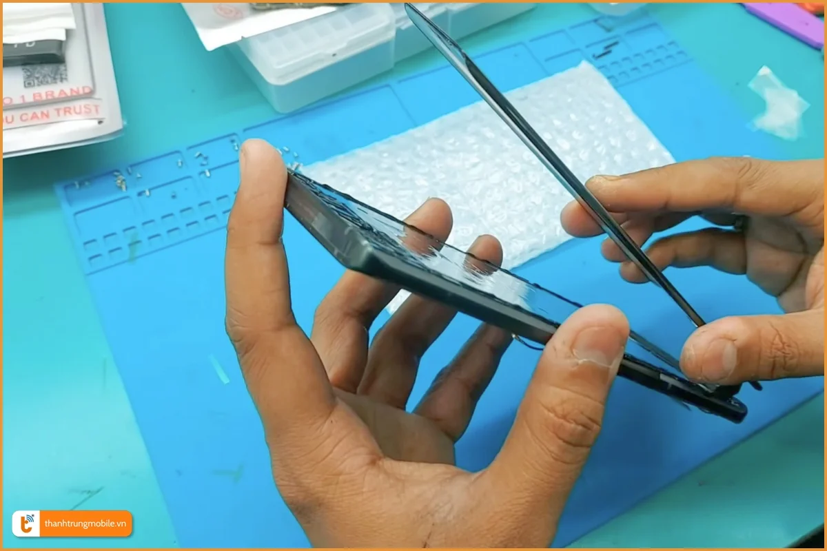 Quy trình thay màn hình Vivo X90 | X90S