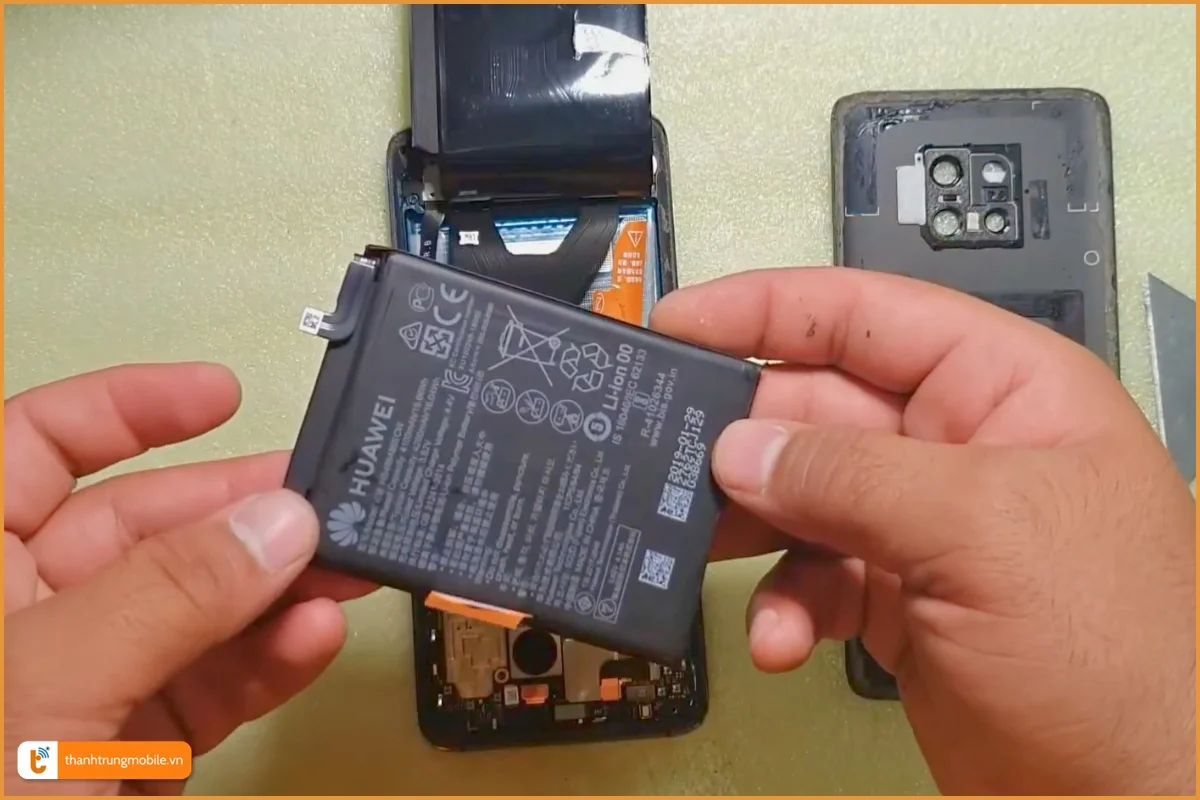 Quy trình thay pin Huawei Mate 20 Pro