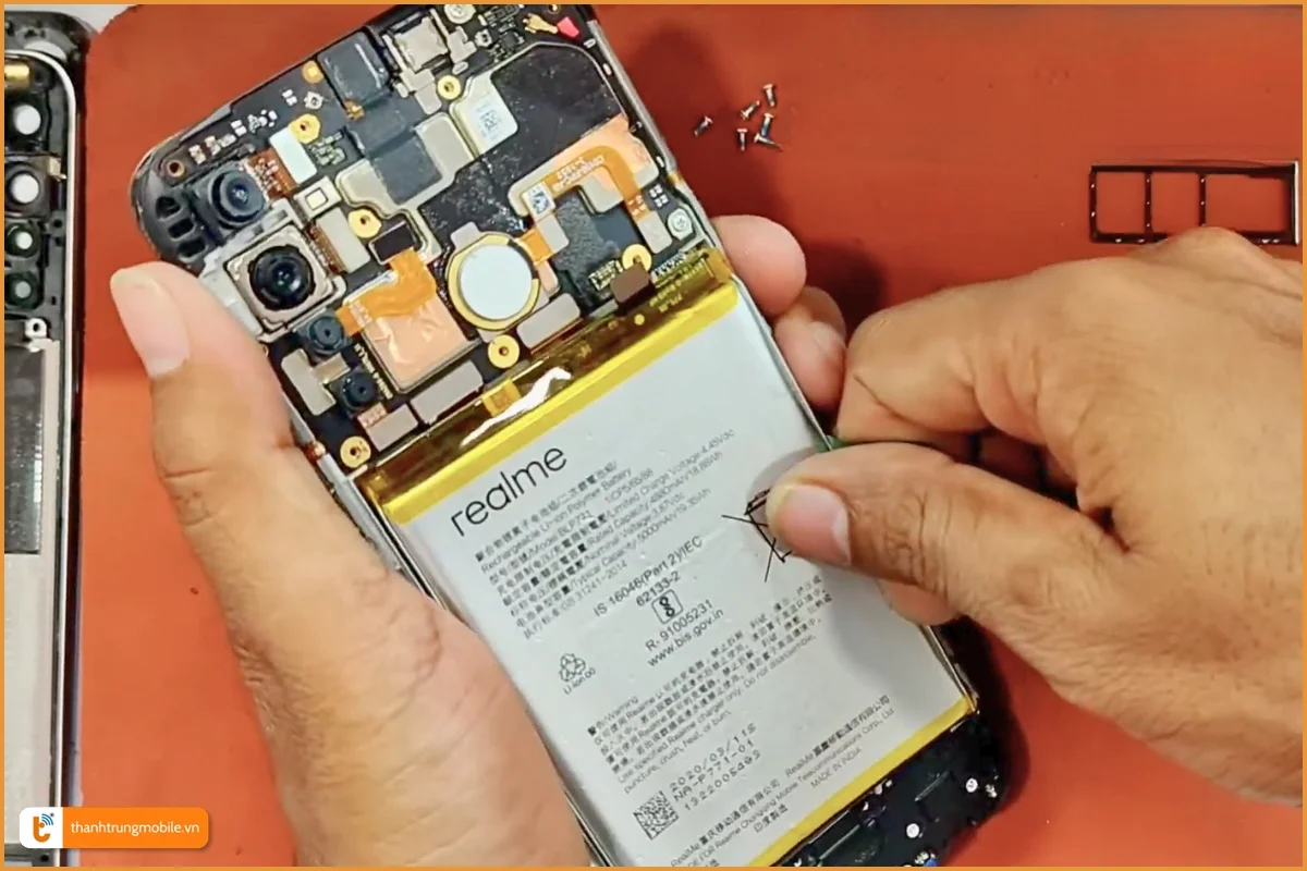 Quy trình thay pin Realme Narzo 10