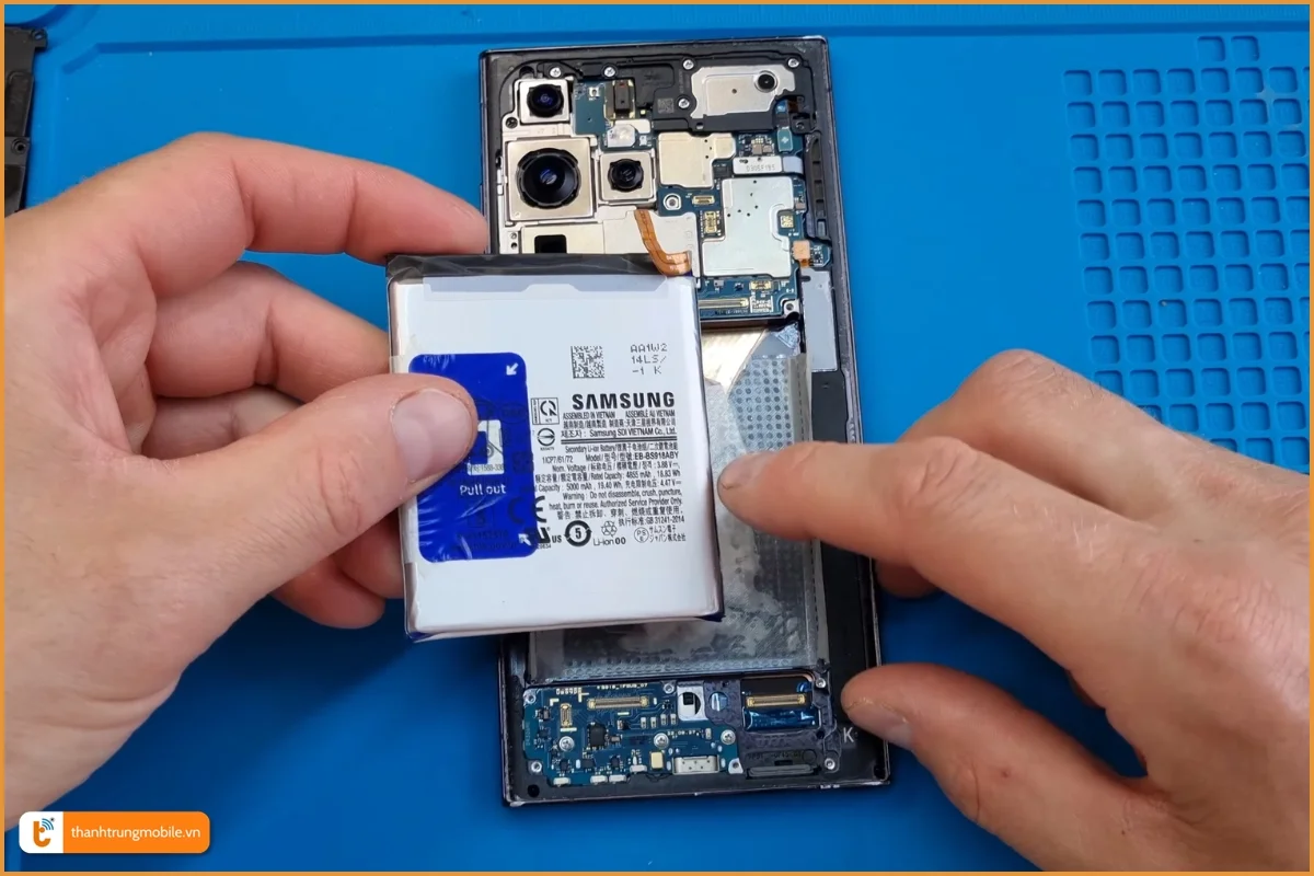 Quy trình thay pin Samsung Galaxy S23 Ultra