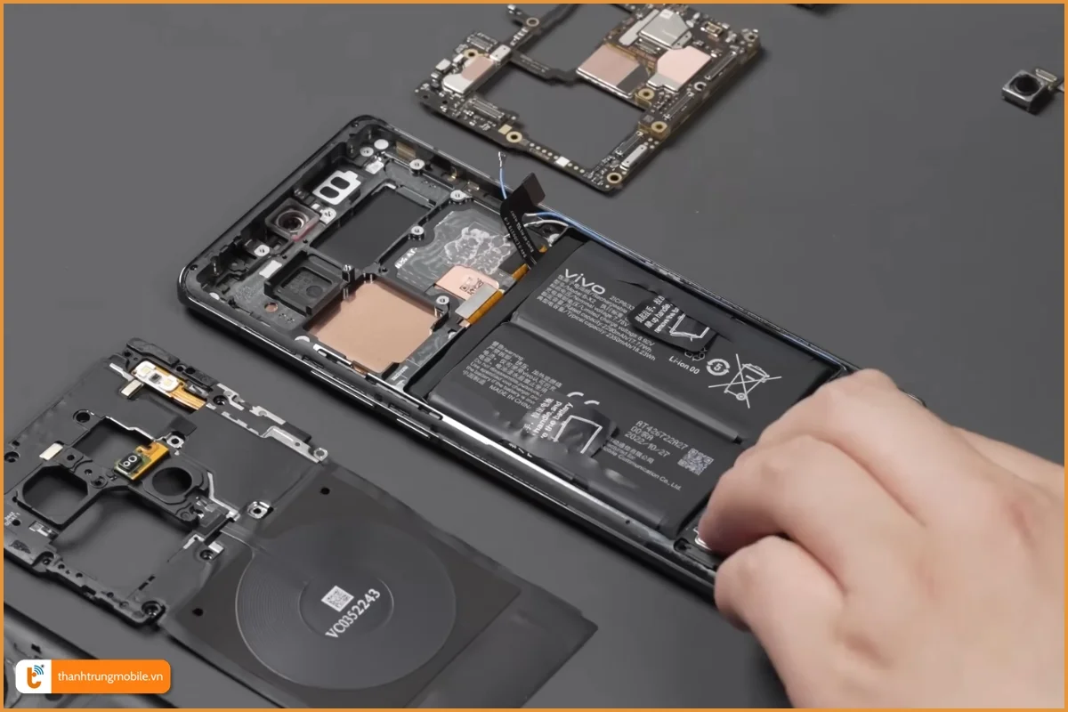 Quy trình thay pin Vivo X90 Pro