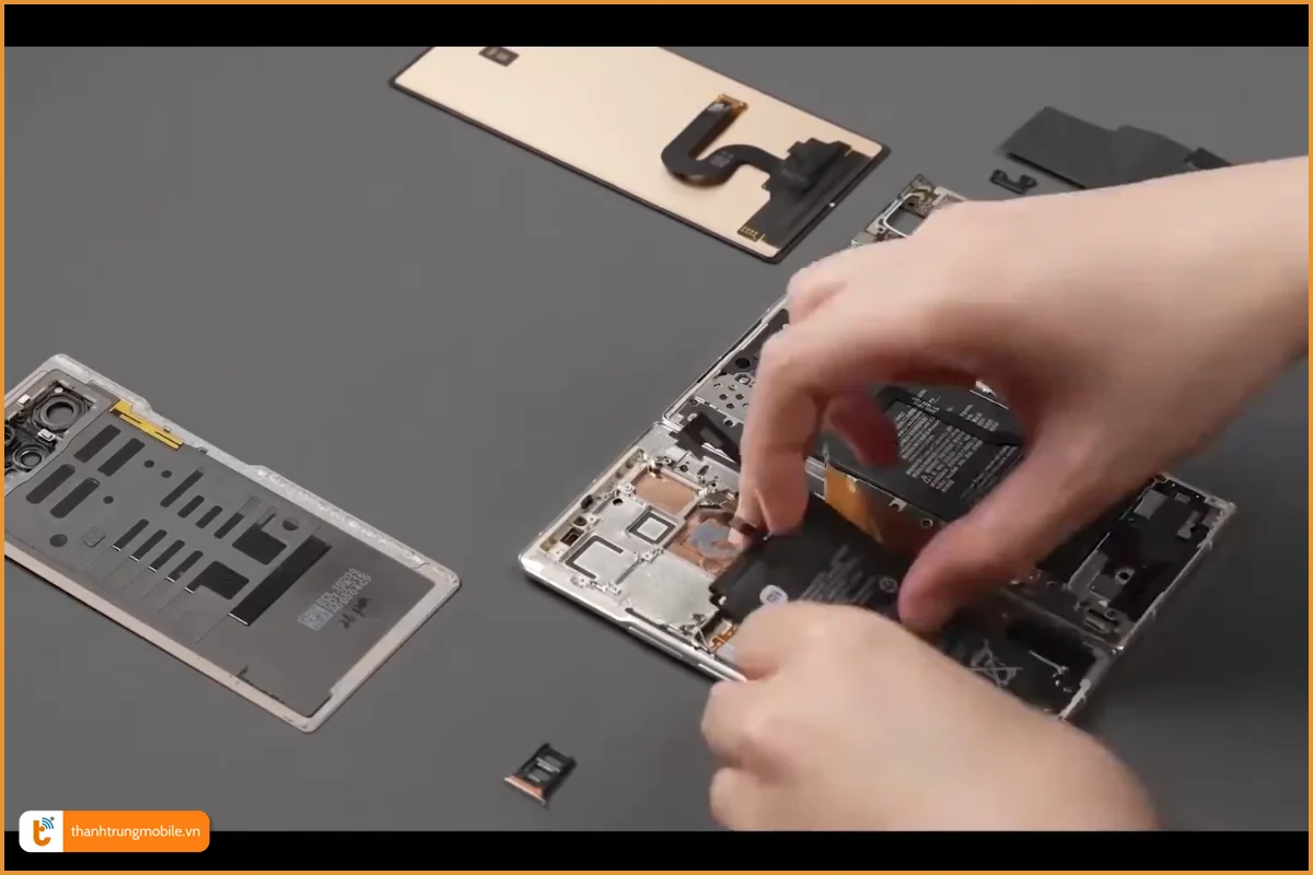 Quy trình thay pin Xiaomi Mix Fold 2