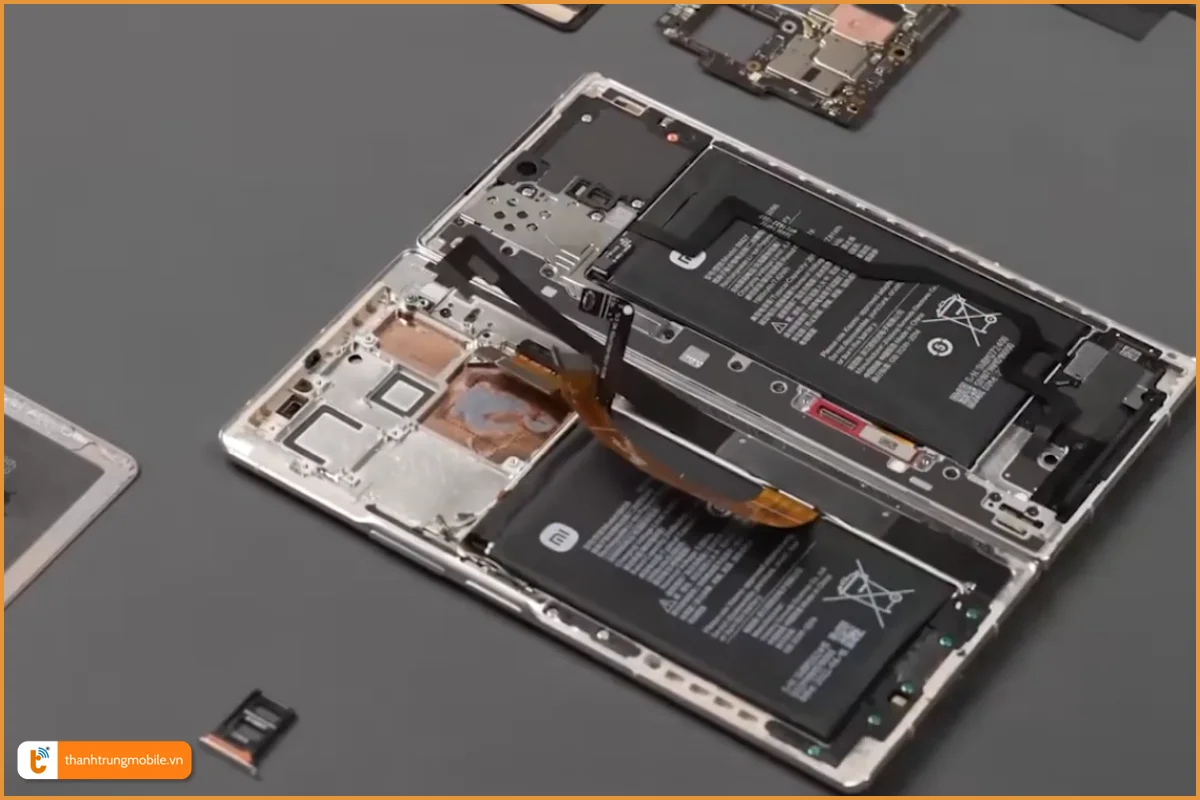 Quy trình thay pin Xiaomi Mix Fold