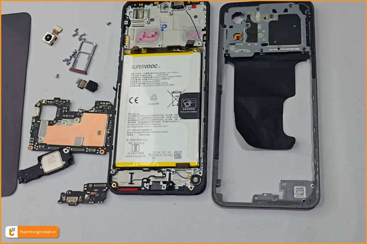 Quy trình thay vỏ Realme 14T 5G chuyên nghiệp