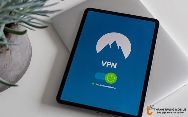 Su-dung-VPN-tren-Wi-Fi-cong-cong