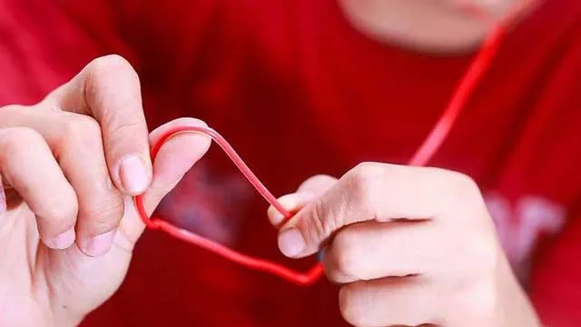 cach-sua-tai-nghe-bi-hu-mot-ben-5