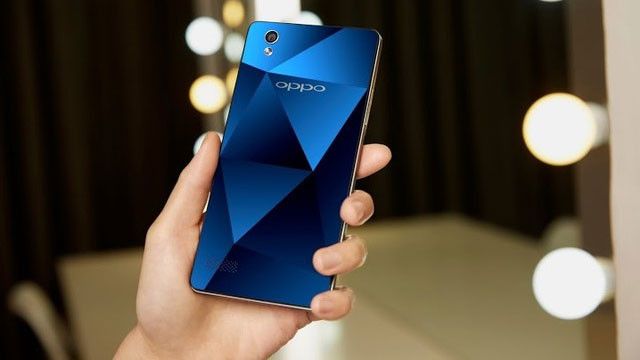 thay-mat-kinh-cam-ung-oppo-mirror-r819-1