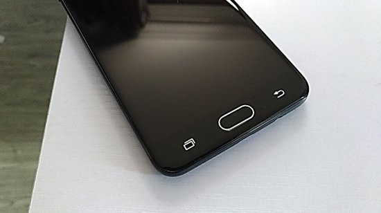 Xử lý Samsung J7 Prime bị đen màn hình với 3 mẹo đơn giản